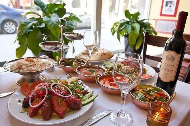 Quelle est la référence en matière de resto indien à Bruxelles ? Je suis entrain de regarder pour le week-end prochain. Merci !