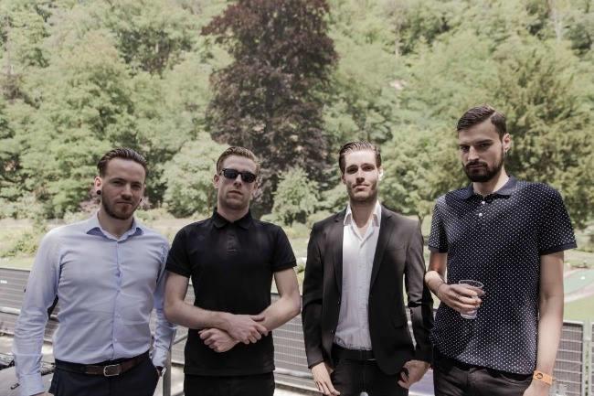 J'organise un grand événement cet été. Et j'aurai voulu connaître les MEILLEURS artistes pop/rock bruxellois ? Quel a été votre dernier coup de coeur récemment ?