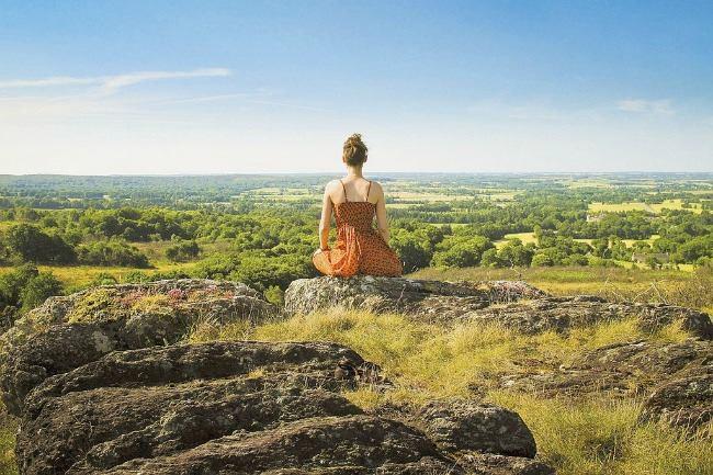 Qui connaît un bon coach de vie à Liège ? Pas vraiment un(e) psy mais plutôt une personne très à l'écoute, avec énormément de sensibilité et d'empathie, pour me venir en aide et me booster...