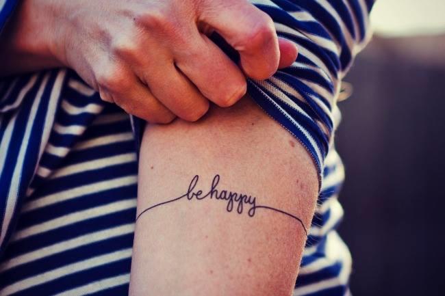 Qui connait un très bon tatoueur sur Liège, mon motif est petit, fin et géométrique et c'est mon premier, donc quelqu'un de RASSURANT ! Merci !